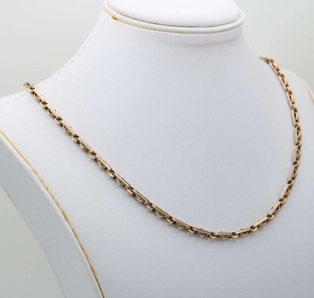 Victorian Diamond Shaped Link 10K Gold Chain, 17.5” Long