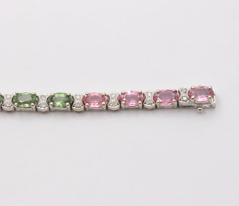 Vintage 18K Gold, 15 Carat Rainbow Sapphire and Diamond Line Bracelet, Tennis Bracelet