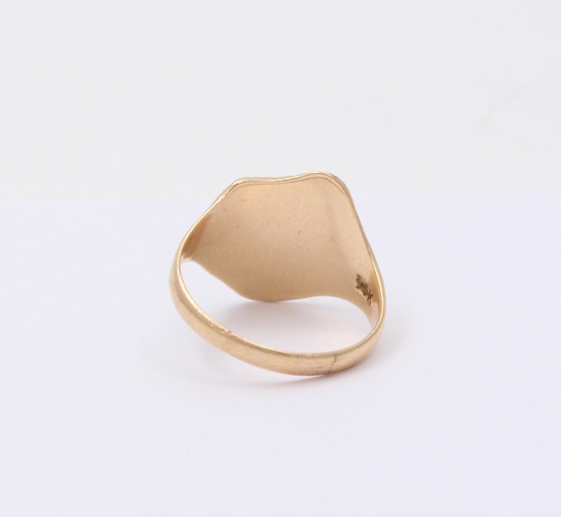 Art Deco 14K Gold “1922” Date Ring, Antique Shield Ring