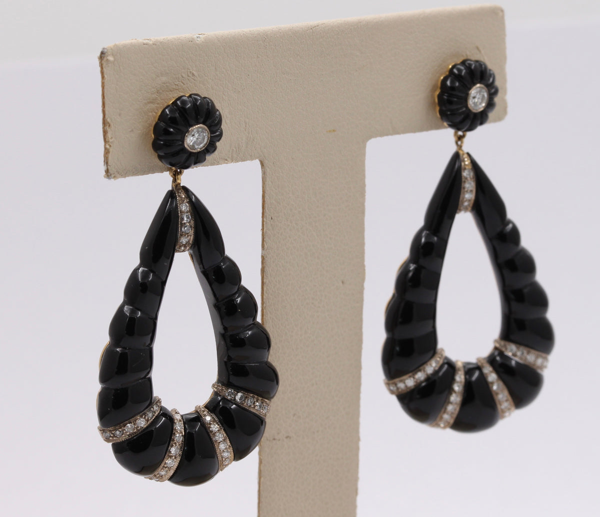 Vintage 18K Gold Carved Onyx and Diamond Dangling Earrings