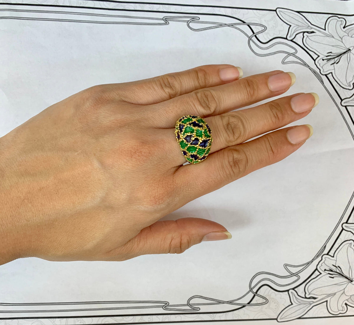 Vintage 1970s Blue and Green Enamel 18K Gold Dome Shaped Statement Ring
