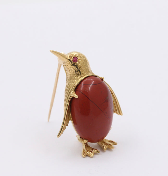 Vintage 18K Gold and Jasper Penguin Brooch, Italian Bird Pin