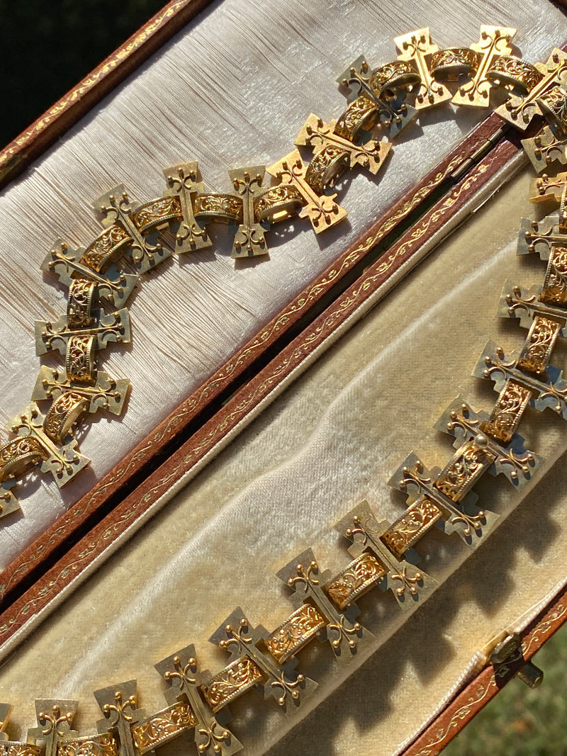 Victorian Etruscan Revival 16K Gold Collar, 18” Long Necklace