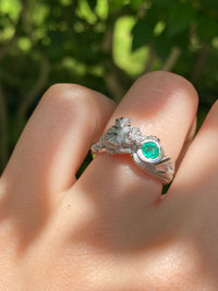 Carrera y Carrera Sweet Devil Emerald and 18K Gold Ring