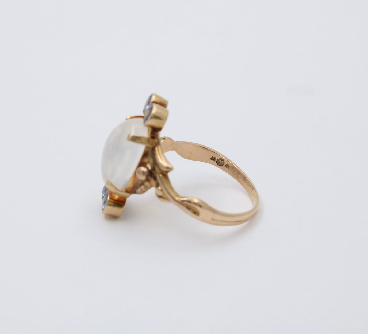 Vintage Moonstone and Sapphire 14K Gold Ring