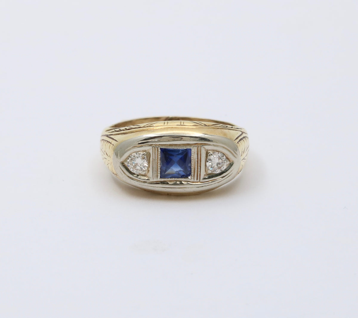 Art Deco Three Stone Diamond and Sapphire 14K Gold Sapphire Ring