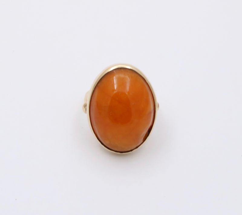 Art Deco Natural Amber and 14K Gold Solitaire Ring