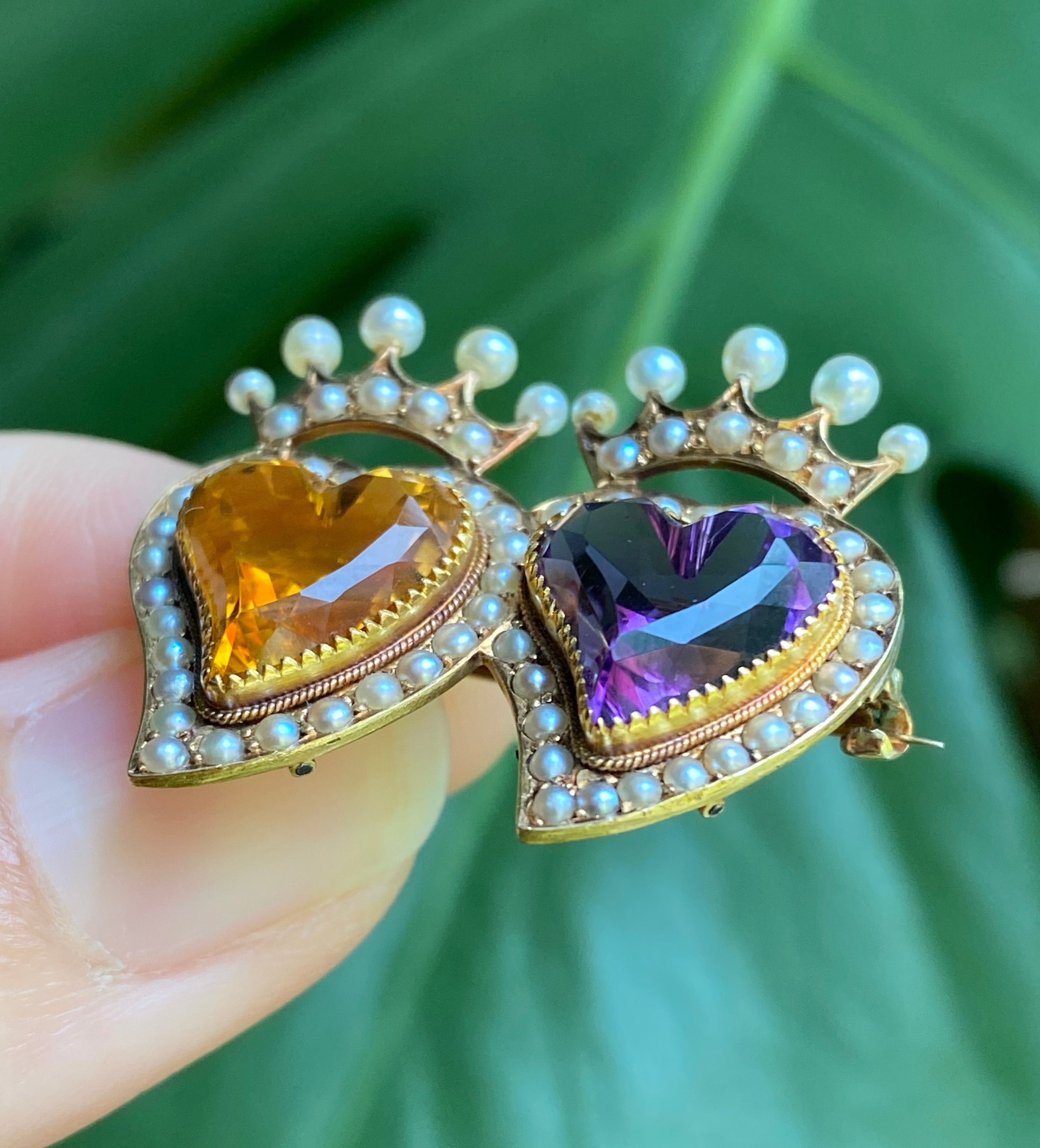 Victorian 15K Gold Citrine and Amethyst Witches' Heart Pin – Alpha