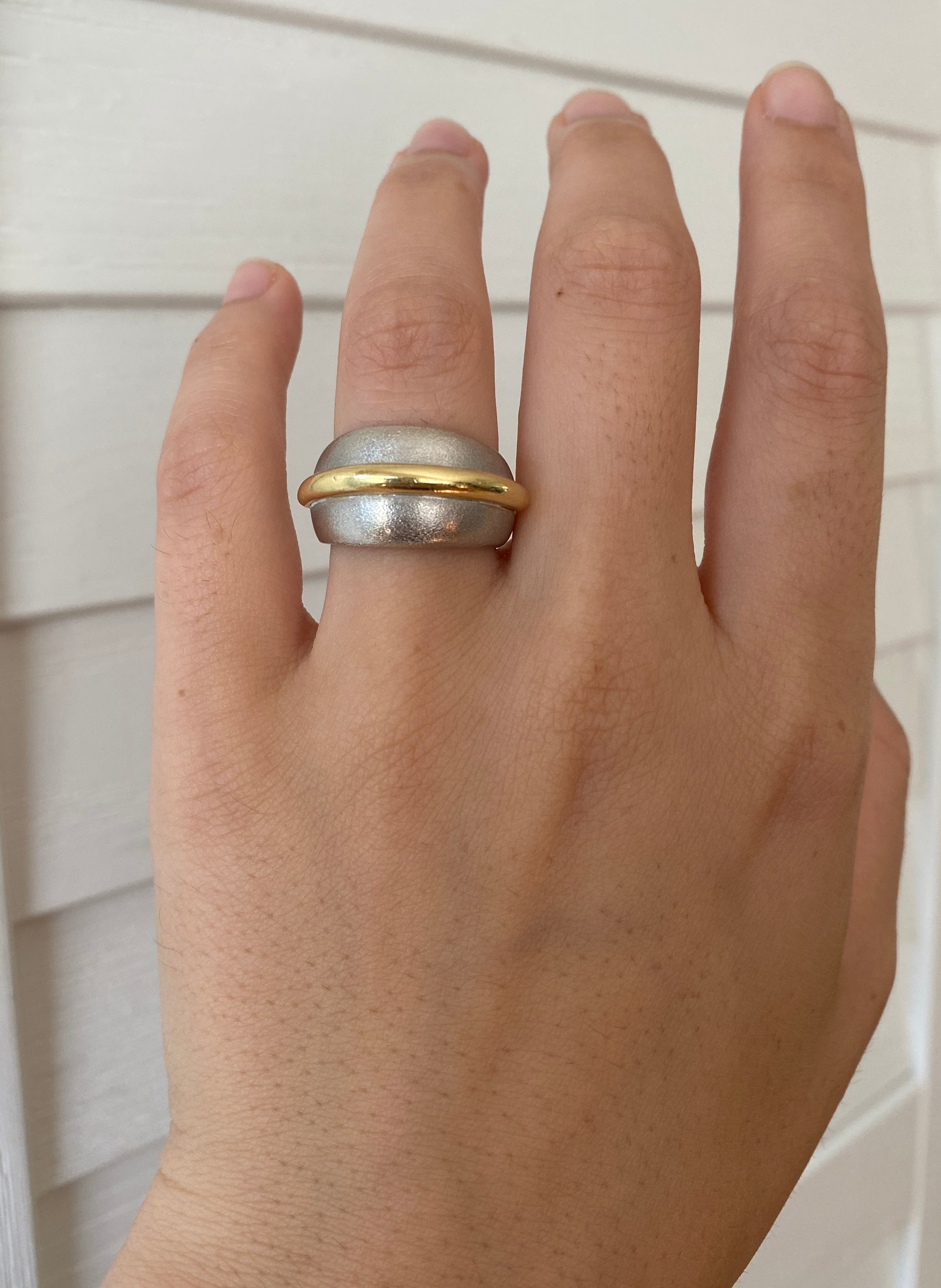 & Alpha Jewelry Vintage Dome Ring Gold Omega – Bicolor 18K Modernist