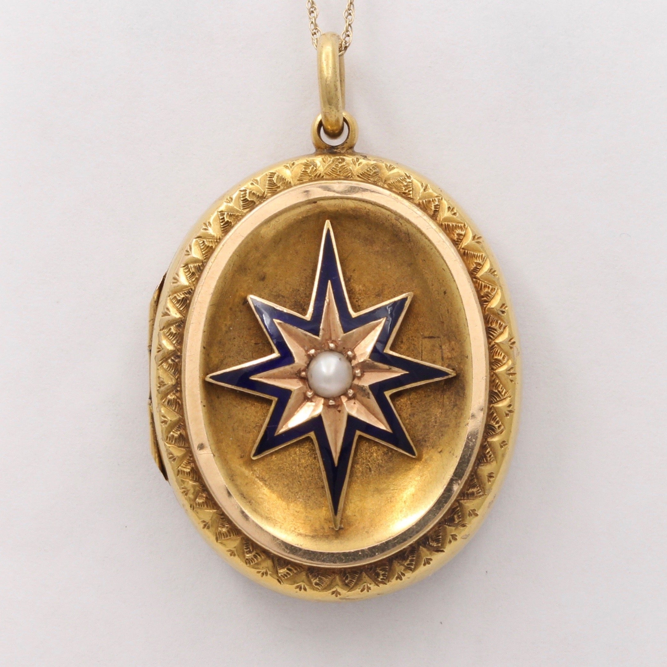 Victorian 15K Gold Pearl Enamel Locket