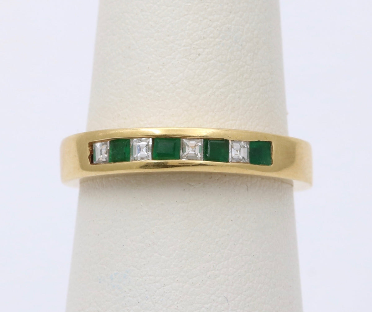 Vintage 18K Gold, Carre Cut Diamond, Emerald Wedding Band, Size 7.25 Stacking Ring