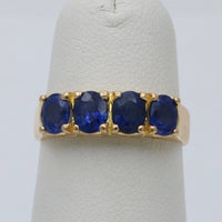 Velvet Blue Sapphire and 18K Gold Band