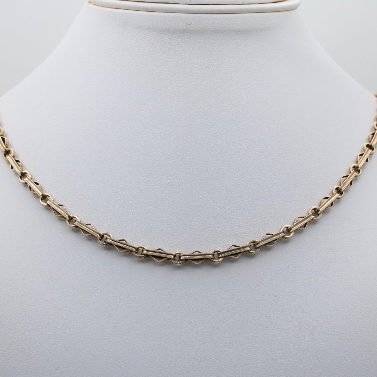 Diamond shape gold chain Clearance